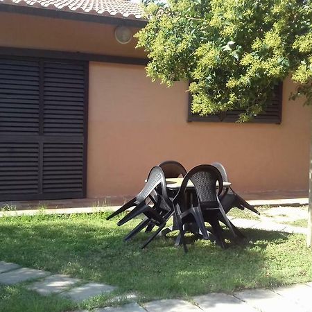 Le Tamerici Guest House Principina Terra Bagian luar foto